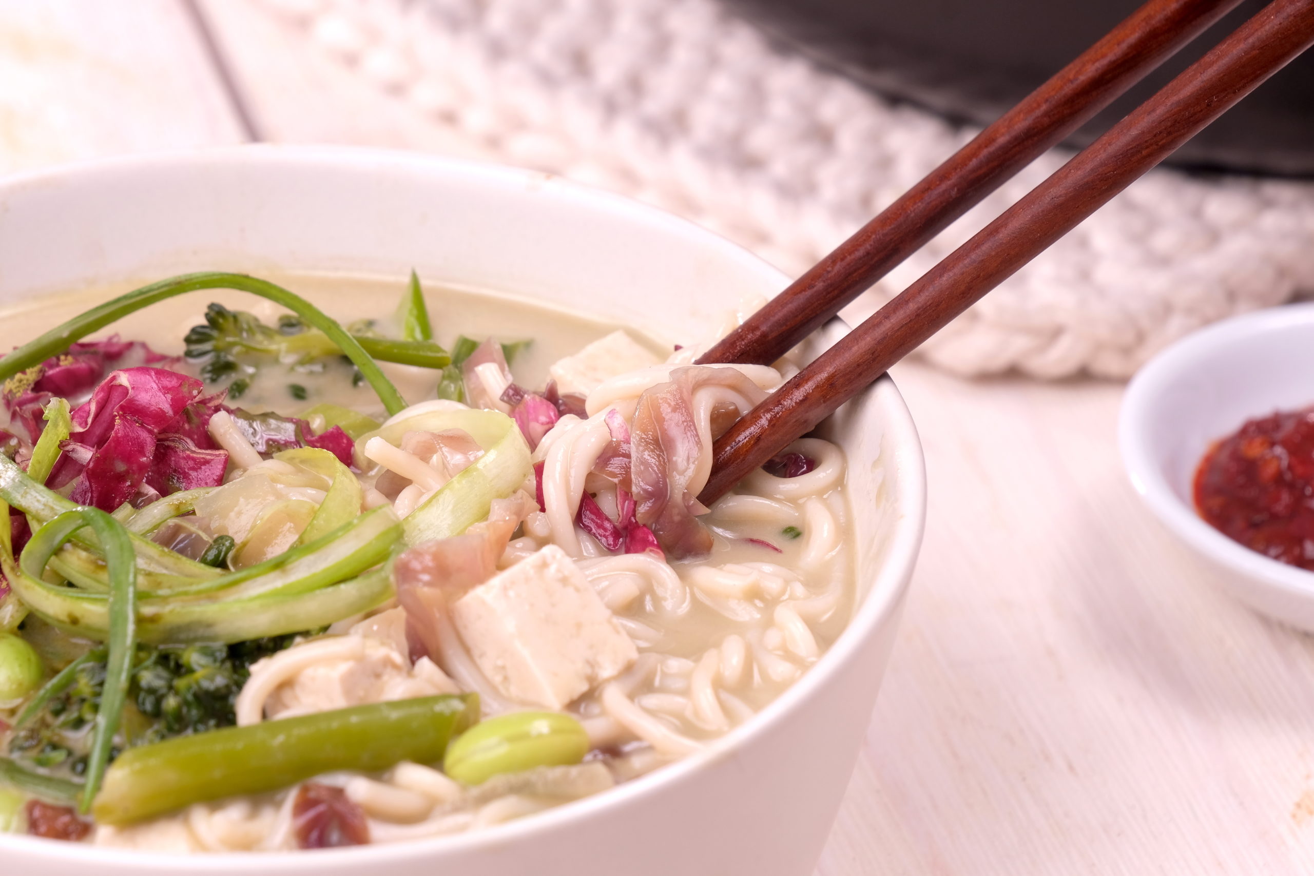 Matcvha Rmenu Vegetable Coconut Matcha Ramen | Meatless Makeovers